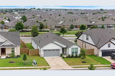 202 Muddy Creek Way, Kyle, TX 78640 - Photo 3