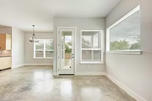 7710 Watson St, Austin, TX 78757 - Photo 7