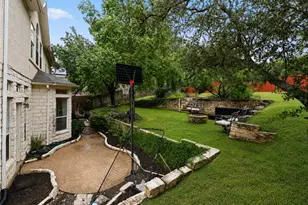 12113 Portobella Dr, Austin, TX 78732 - Photo 31