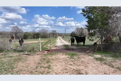 000 Fm 2440, Giddings, TX 78942 - Photo 23