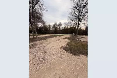 270 Hidden Path, Lockhart, TX 78644 - Photo 17