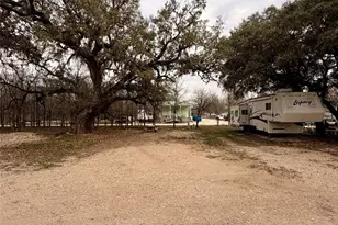 270 Hidden Path, Lockhart, TX 78644 - Photo 7