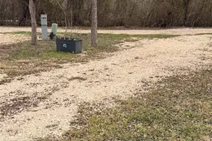 270 Hidden Path, Lockhart, TX 78644 - Photo 19