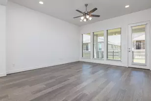 217 Gary Wayne Dr, Liberty Hill, TX 78642 - Photo 5