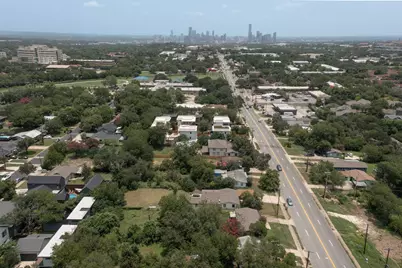 4502 S 1st Street, Austin, TX 78745 - Photo 3