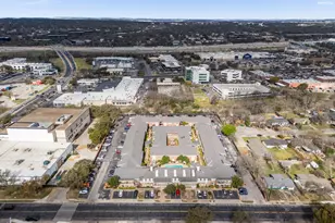 7920 Rockwood Ln, Austin, TX 78757 - Photo 25