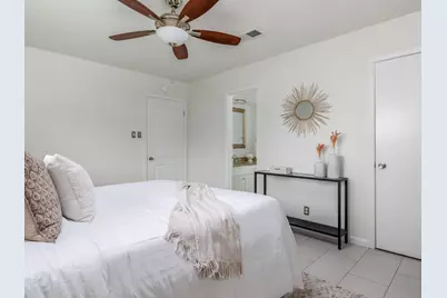 7920 Rockwood Lane #237, Austin, TX 78757 - Photo 13