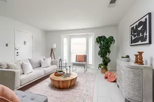 7920 Rockwood Ln, Austin, TX 78757 - Photo 5