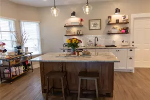 5 Champions Ln, Lakeway, TX 78734 - Photo 15