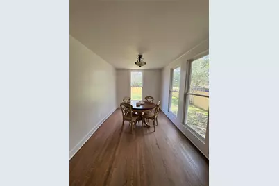 105 S Cedar Street, Luling, TX 78648 - Photo 11