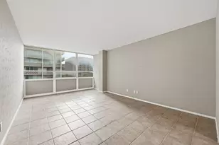 1800 Lavaca St, Austin, TX 78701 - Photo 3