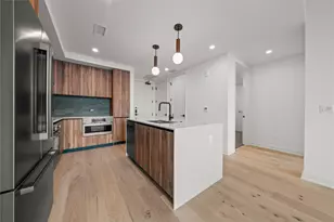 84 East Ave, Austin, TX 78701 - Photo 3