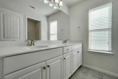 177 Diamond Point Drive, Dripping Springs, TX 78620 - Photo 15