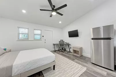 2302 Leon Street #5, Austin, TX 78705 - Photo 7