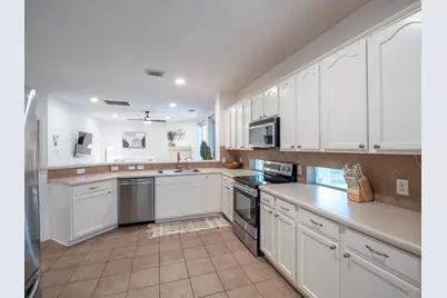 1733 Chasewood Drive, Austin, TX 78727 - Photo 15