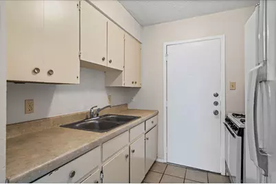 4806 Russet Hill Drive, Austin, TX 78723 - Photo 5