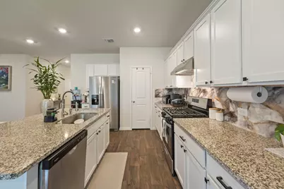 13825 Thomas Wheeler Way, Manor, TX 78653 - Photo 7