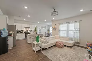 13825 Thomas Wheeler Wy, Manor, TX 78653 - Photo 11