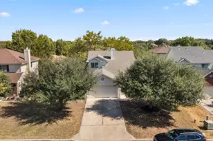 102 Orange Tree Ln, Georgetown, TX 78626 - Photo 3