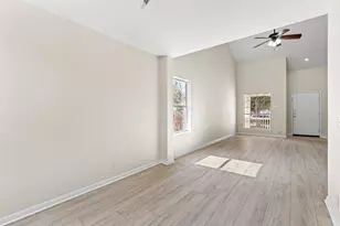 102 Orange Tree Ln, Georgetown, TX 78626 - Photo 9