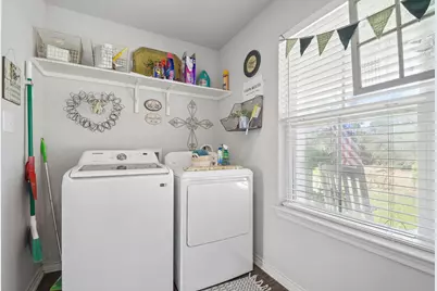 596 Pleasant Grove Loop, Elgin, TX 78621 - Photo 29