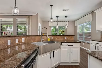 471 Crooked Creek, Buda, TX 78610 - Photo 15