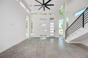 6111 Begonia Cir, Austin, TX 78741 - Photo 7