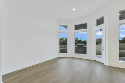 220 Scofield Avenue, Georgetown, TX 78628 - Photo 11