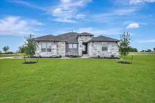 220 Scofield Ave, Georgetown, TX 78628 - Photo 1