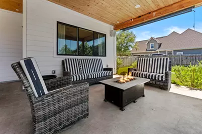 105 Taylor Creek Way, Liberty Hill, TX 78642 - Photo 31