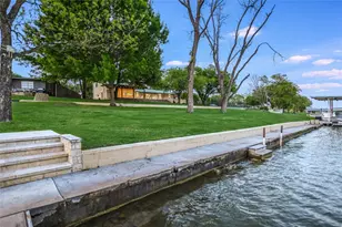 1704 Bluebonnet Ln, Kingsland, TX 78639 - Photo 11