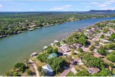 1704 Bluebonnet Lane, Kingsland, TX 78639 - Photo 35