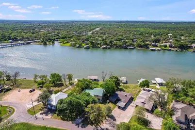 1704 Bluebonnet Lane, Kingsland, TX 78639 - Photo 33