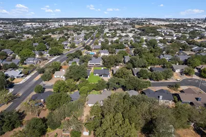 9404 Meadow Vale, Austin, TX 78758 - Photo 33