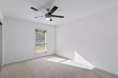 9404 Meadow Vale, Austin, TX 78758 - Photo 21