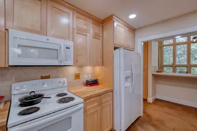 123 Bowie Trail, Luling, TX 78648 - Photo 15