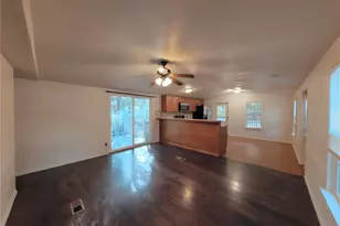 1504 Citation Cir, Del Valle, TX 78617 - Photo 17