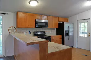 1504 Citation Cir, Del Valle, TX 78617 - Photo 29