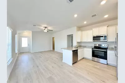 129 Paradise Canyon Drive, Jarrell, TX 76537 - Photo 3