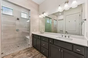 19113 Freeman Cir, Austin, TX 78738 - Photo 7