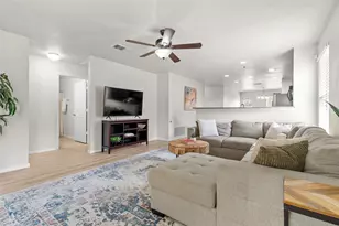 5713 Knoll Pines Pass, Austin, TX 78724 - Photo 3