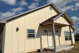 141 Everest Cove, Dale, TX 78616 - Photo 13