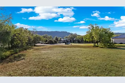 832 Wade Road, New Braunfels, TX 78132 - Photo 5