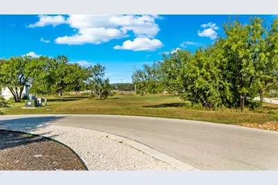 832 Wade Road, New Braunfels, TX 78132 - Photo 7