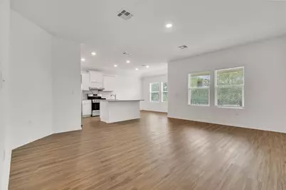 10721 Steinbeck Drive, Austin, TX 78747 - Photo 3