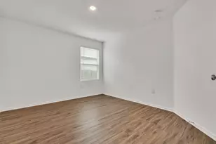 10721 Steinbeck Dr, Austin, TX 78747 - Photo 9