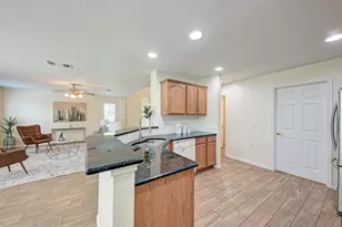 5509 Rayburn Ln, Austin, TX 78723 - Photo 11