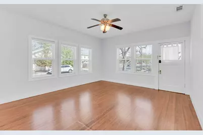 615 W 33rd Street #b, Austin, TX 78705 - Photo 21
