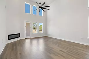 326 Smithsonian Ln, Kyle, TX 78640 - Photo 5