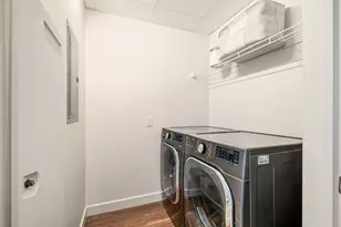 44 East Ave, Austin, TX 78701 - Photo 23